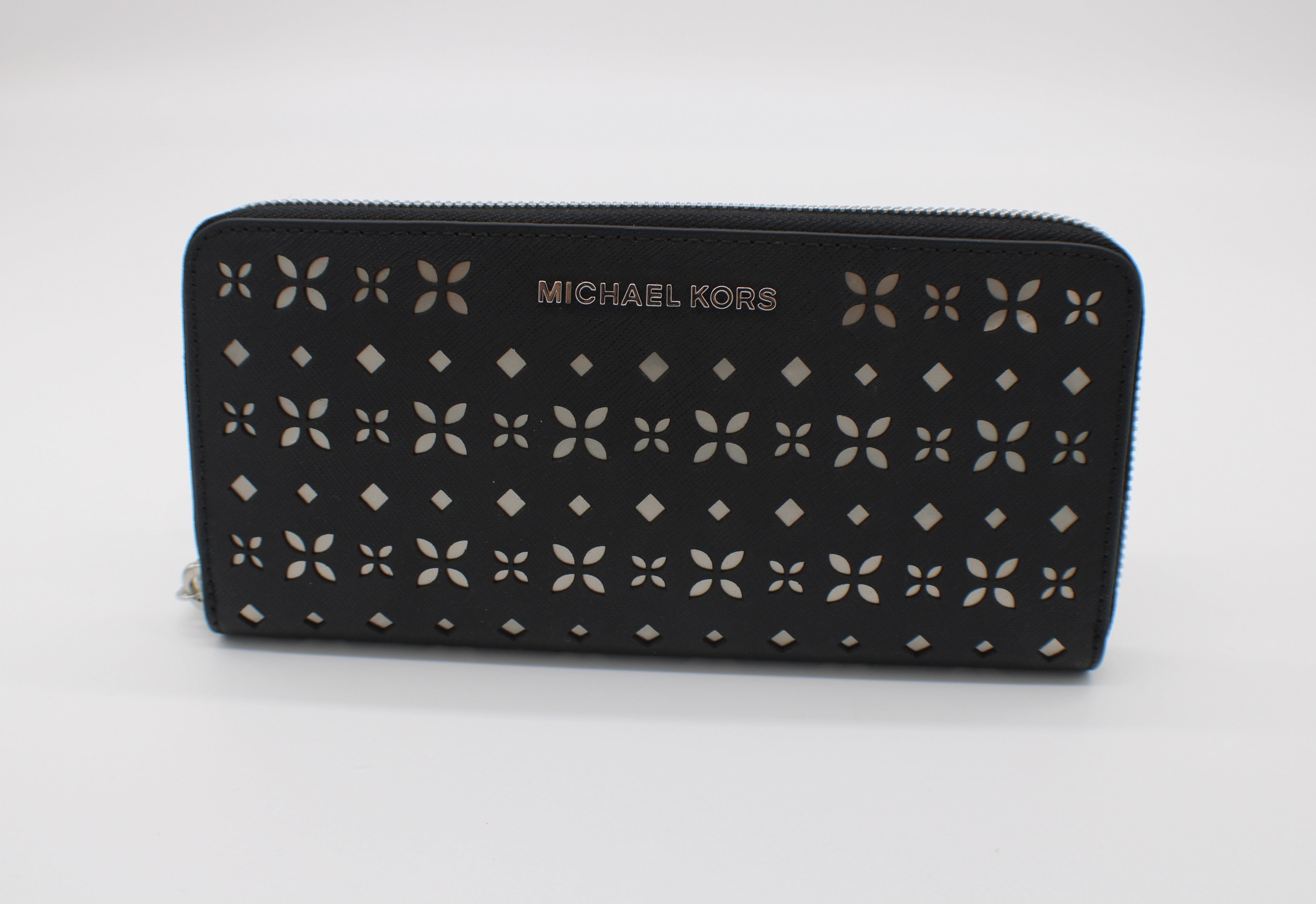 Michael Kors Jet Set Travel Medium Saffiano Leather Accordion Card Case in  White