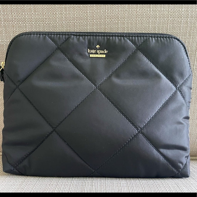 Kate Spade Watson Lane Quilted Briley Nylon Clutch Cosmetic Case