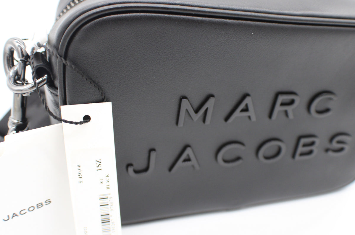MarcJacobsFlashBlackonBlack_12
